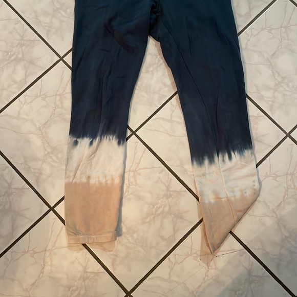 Wildfox tie dye sweatpants - Picture 3 of 5